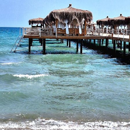 Boheme B6 Sunrise Beach Gastria Exterior foto
