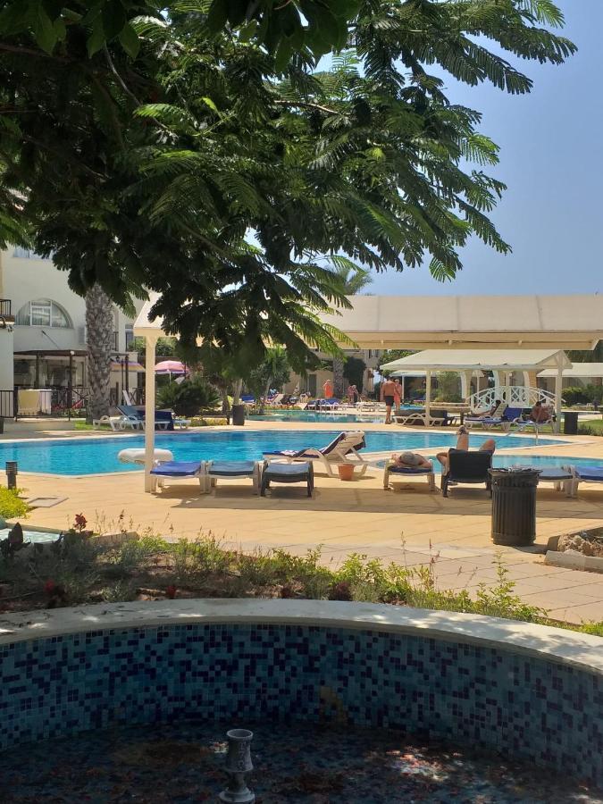 Boheme B6 Sunrise Beach Gastria Exterior foto