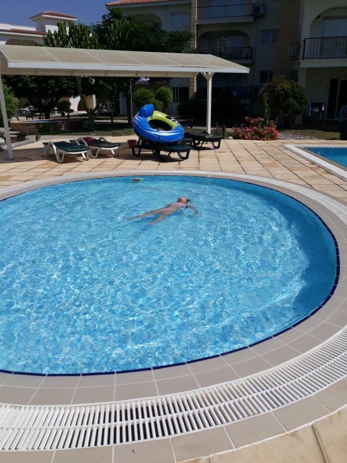 Boheme B6 Sunrise Beach Gastria Exterior foto